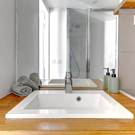 Apartment Bright 1br By Palais Garnier & Champs-elysees - Vacation